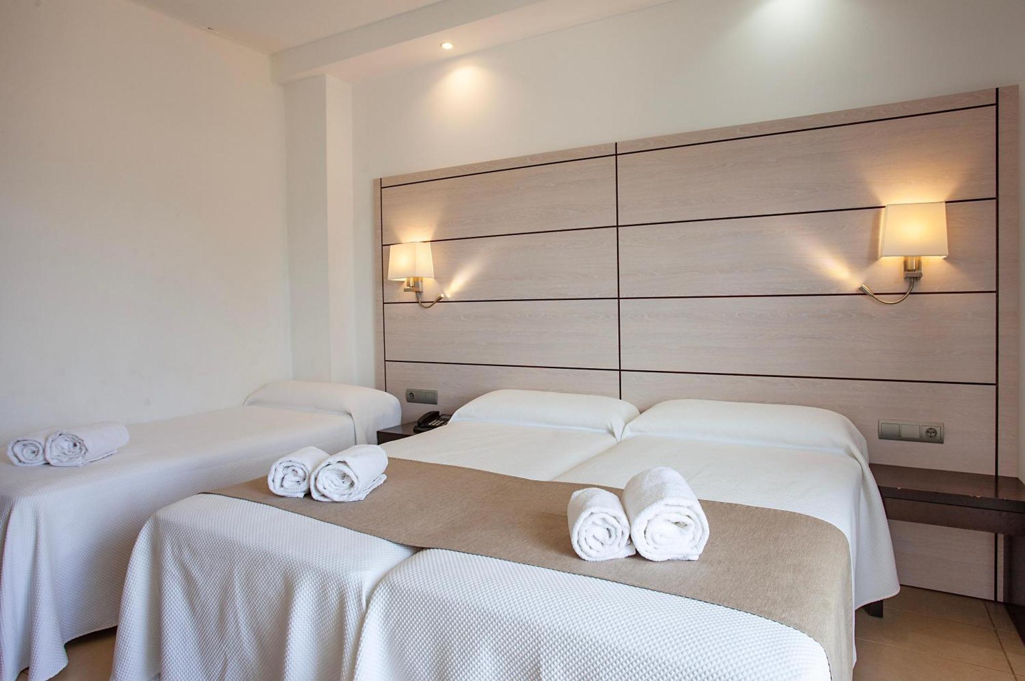 Hotel Puchet Ibiza Сан-Антоніо Екстер'єр фото