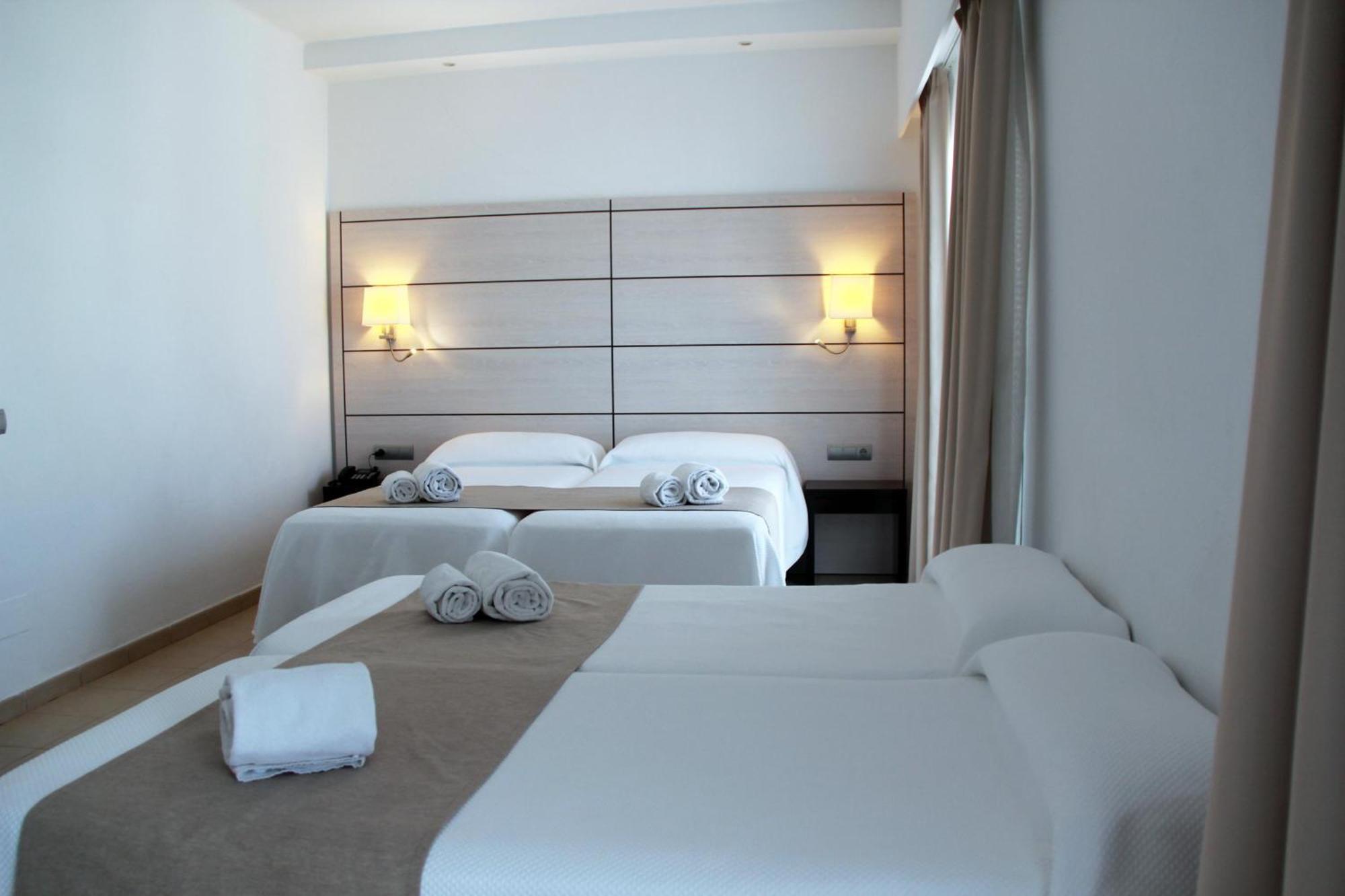 Hotel Puchet Ibiza Сан-Антоніо Екстер'єр фото