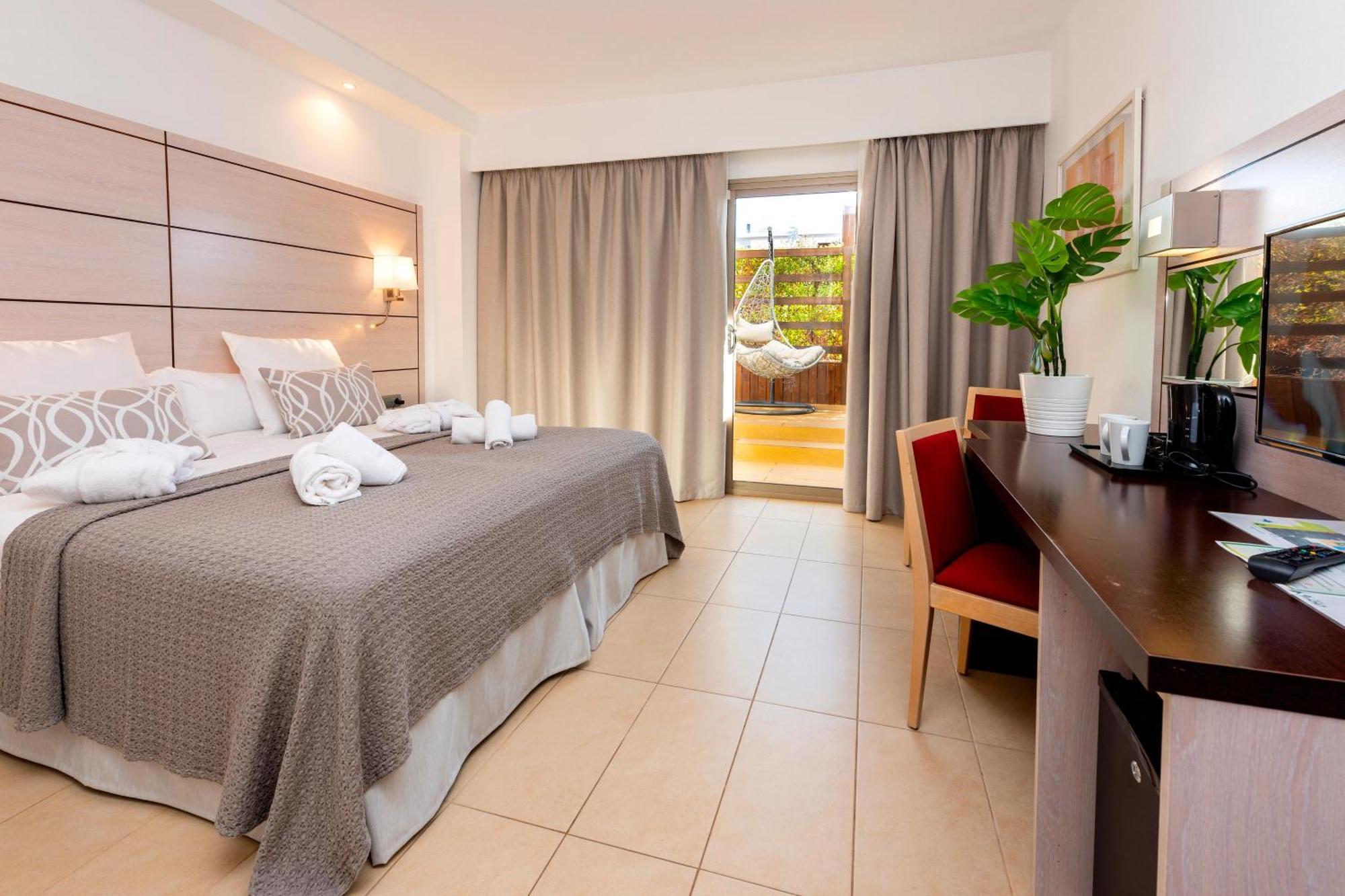 Hotel Puchet Ibiza Сан-Антоніо Екстер'єр фото