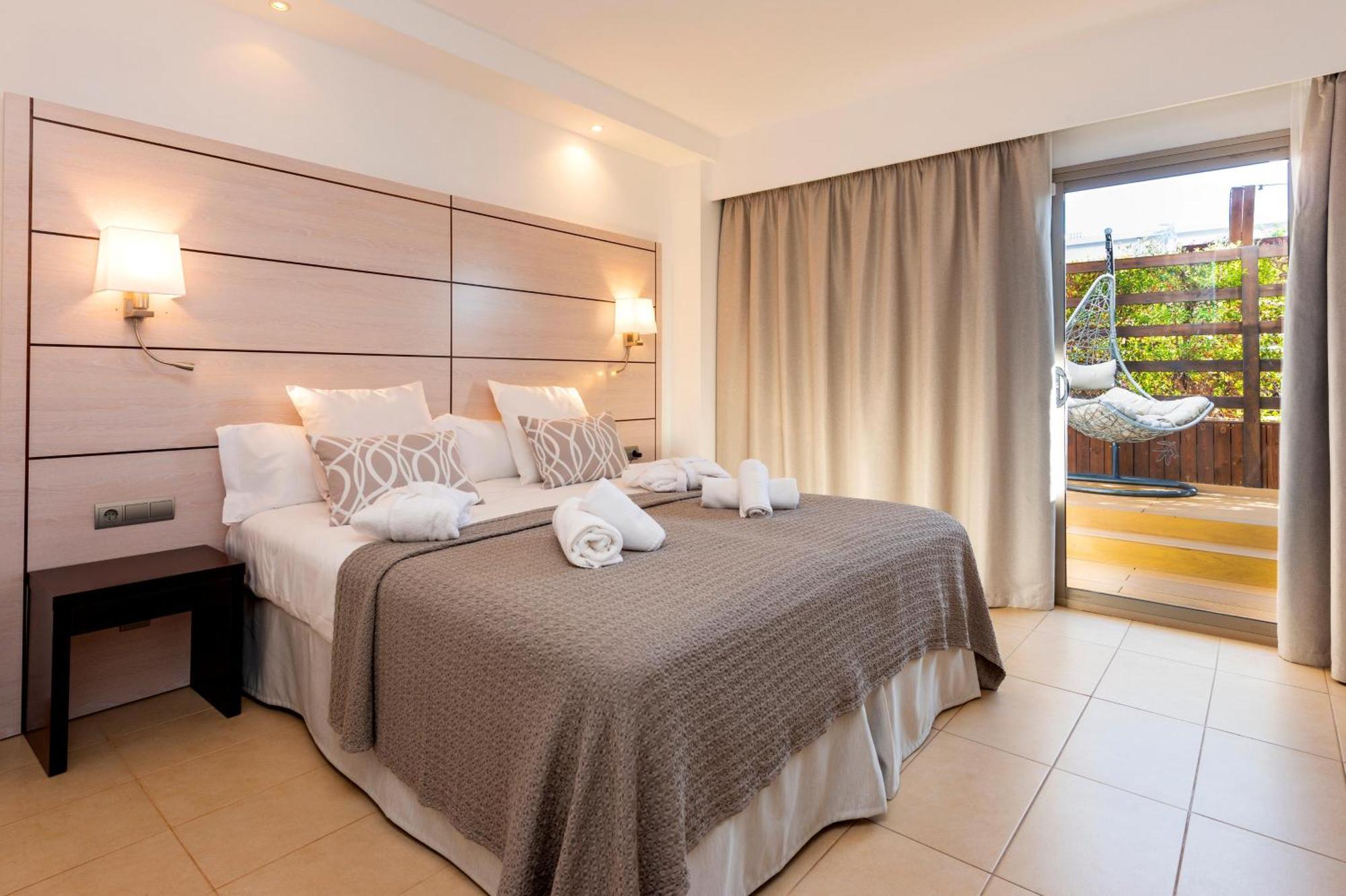 Hotel Puchet Ibiza Сан-Антоніо Екстер'єр фото
